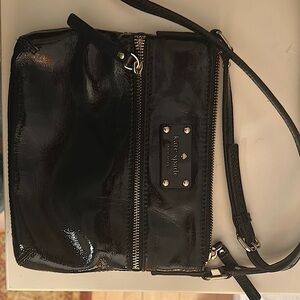 ♠️ Kate Spade Black Leather Crossbody Bag with Sleek Design